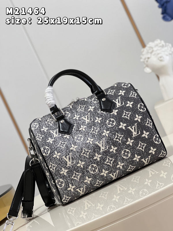 BFWD - LOV Bags - 1667 Bags Fashion Waves