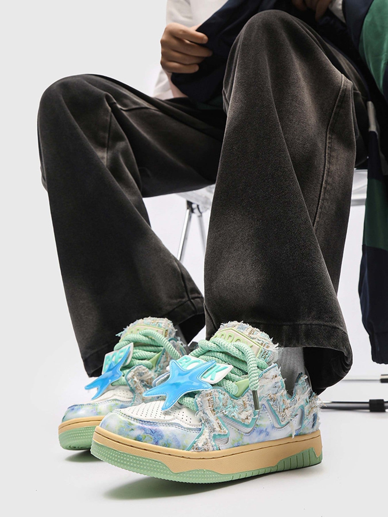 1984 Retro High Street Sneakers - 2011