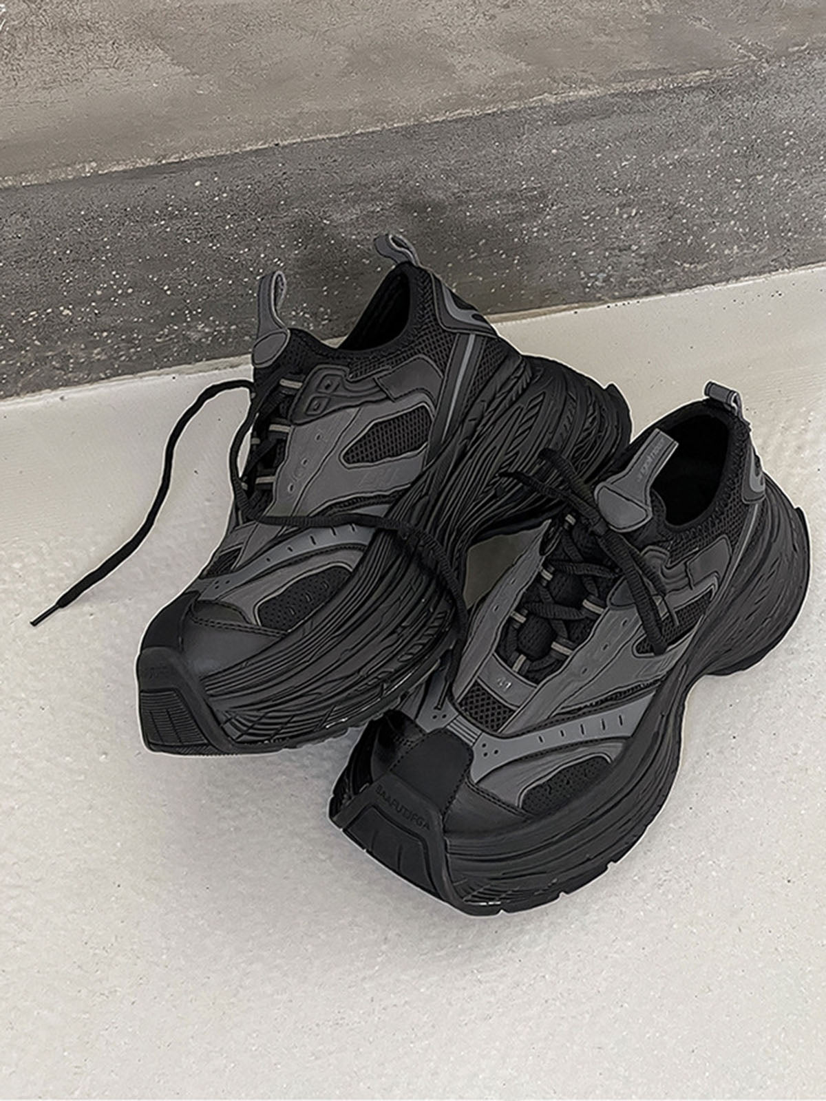 Sneakerhill Mesh Contrast Color Platform Sneakers - 1984