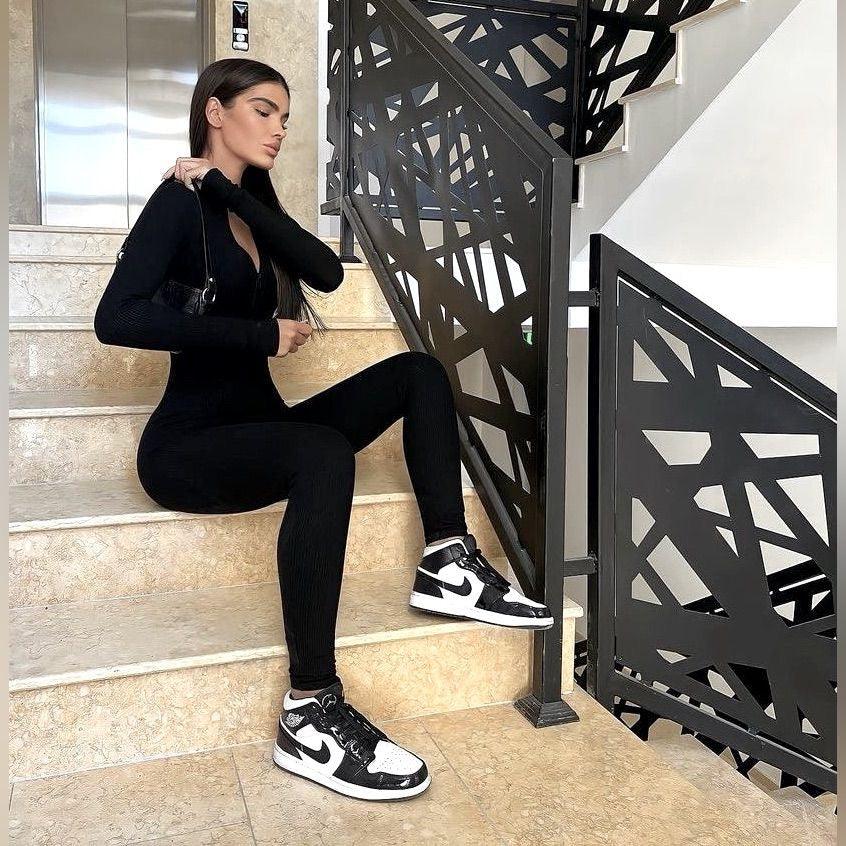 Custom Air Jordan 1 Black Retro High Q Sneakerhypes