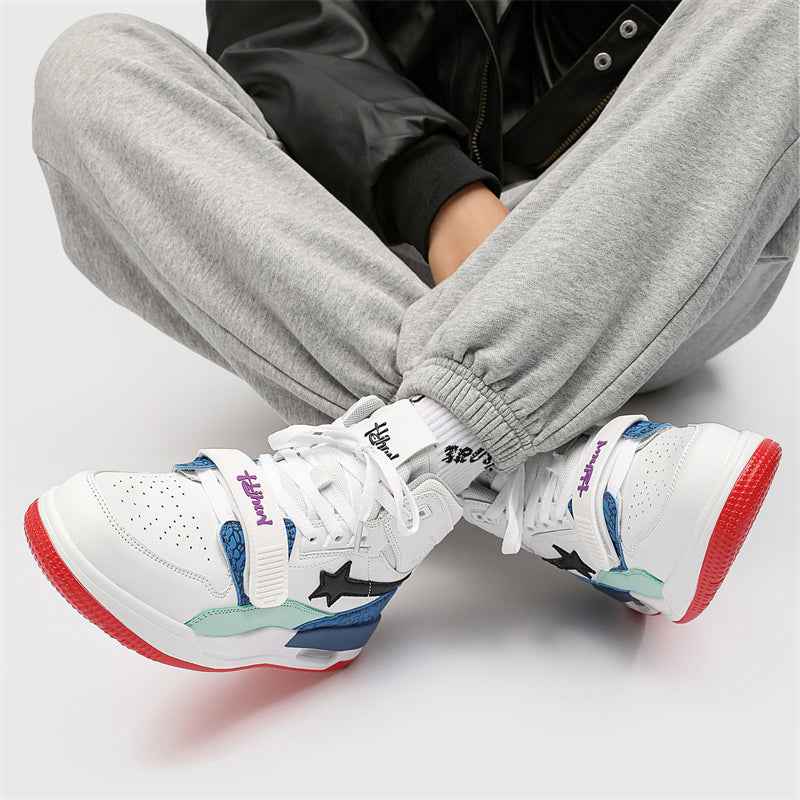 Classic Shoes - White Stars Sneakers