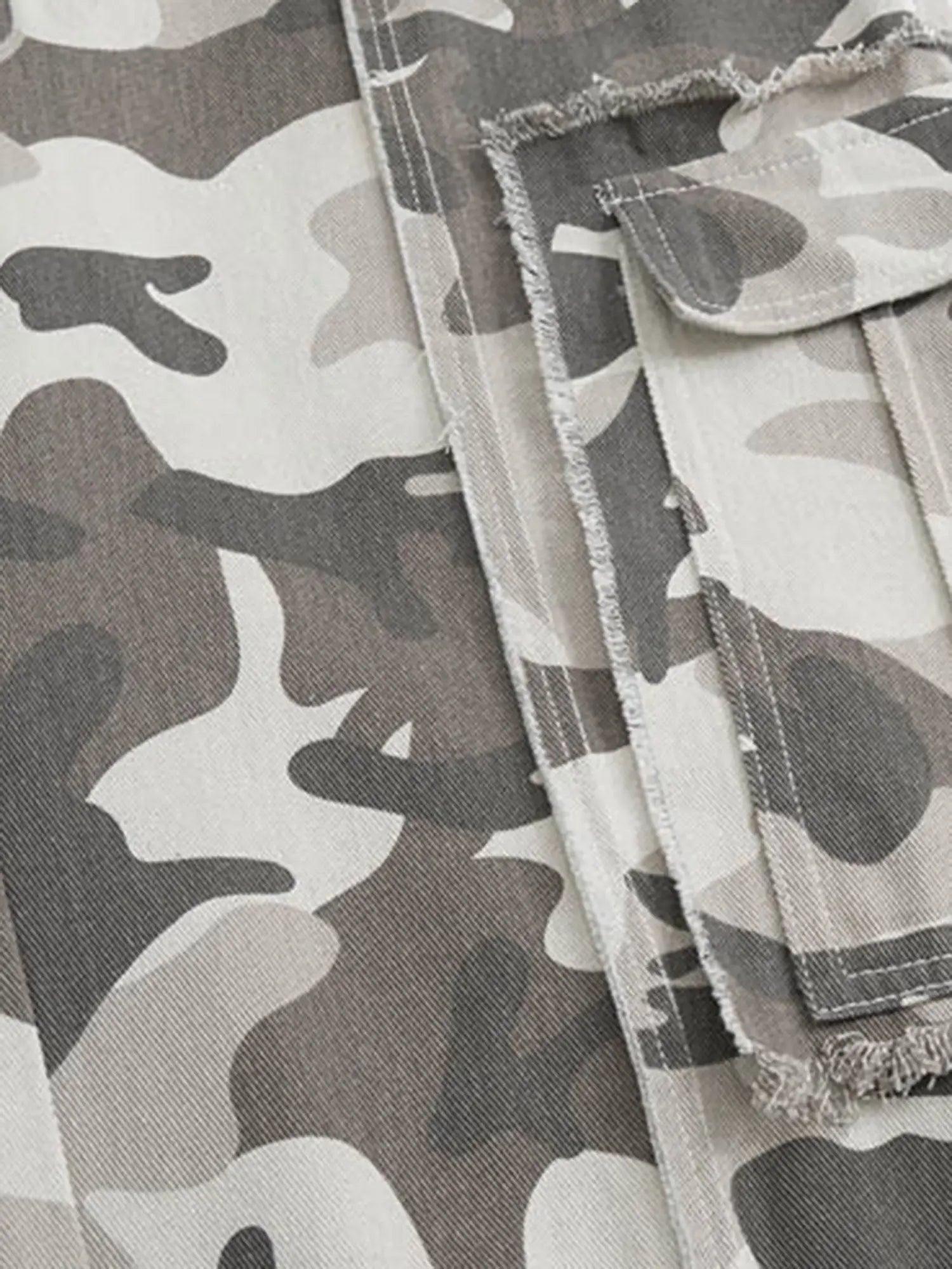 Cleanfit Street Camouflage Multi-pocket Raw Edge Niche Overalls cargo Pants SP2404206DBY