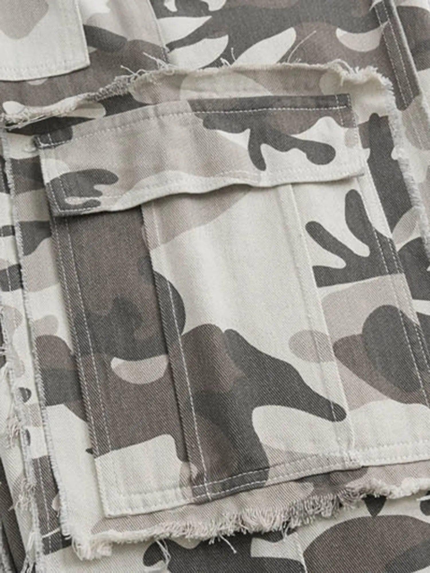 Cleanfit Street Camouflage Multi-pocket Raw Edge Niche Overalls cargo Pants SP2404206DBY