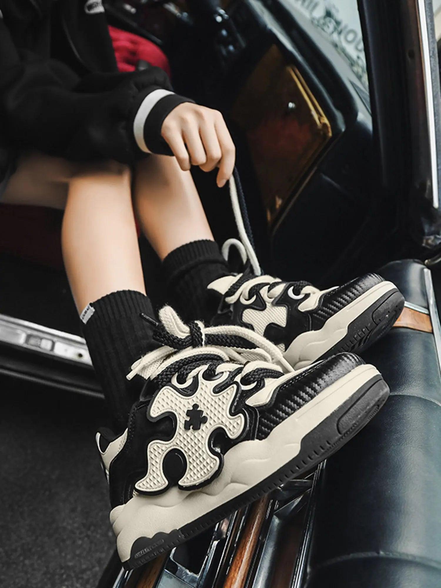 Couple Detachable Puzzle Retro Sports Sneakers SP2403304AP9