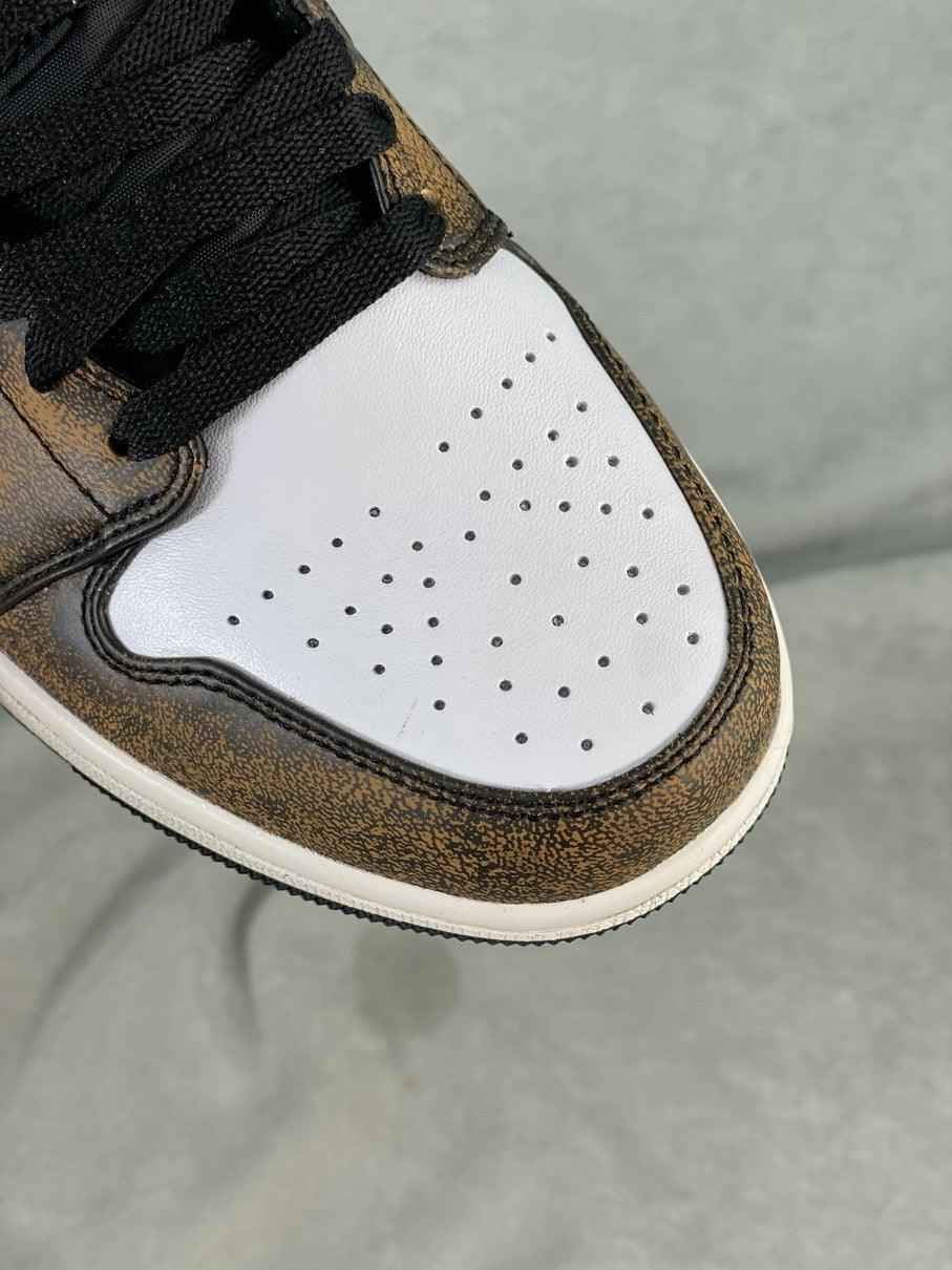 Custom Air Jordan 1 Mid DQ8417-071