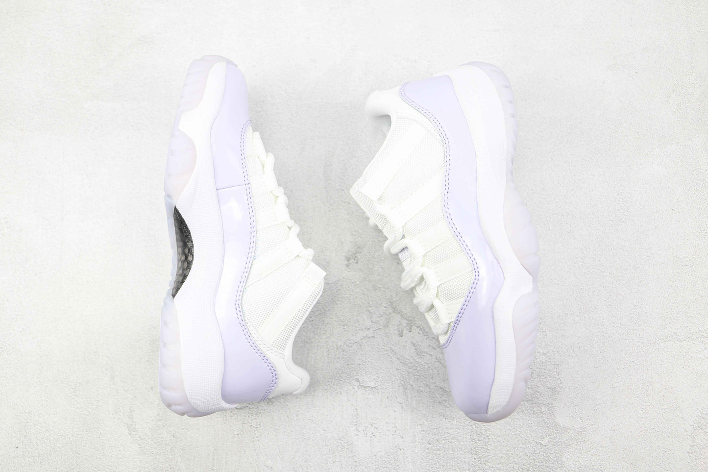 Custom Air Jordan 11 AH7860