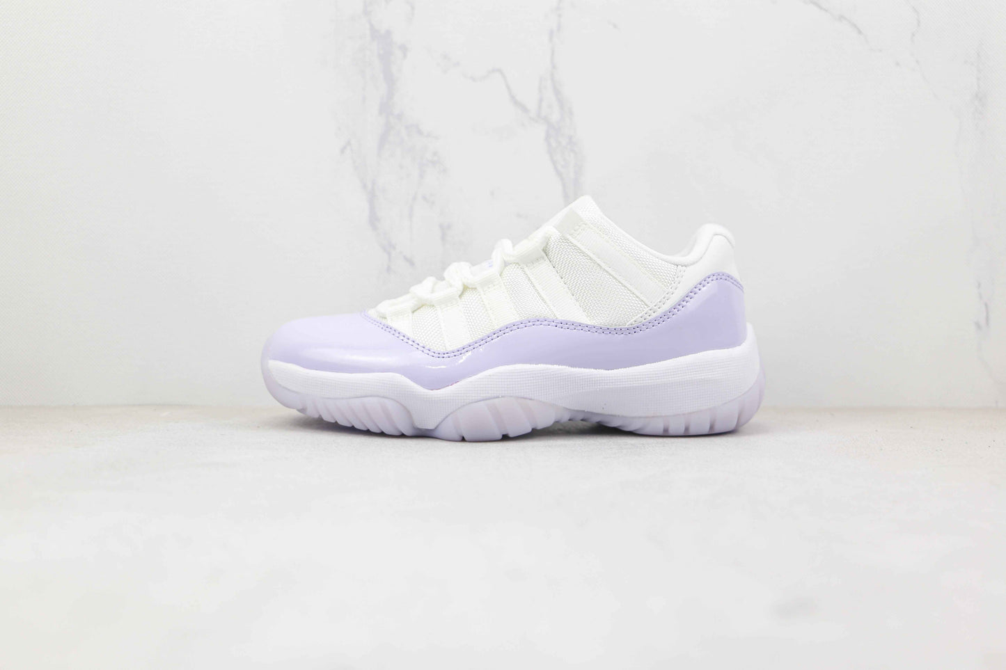 Custom Air Jordan 11 AH7860