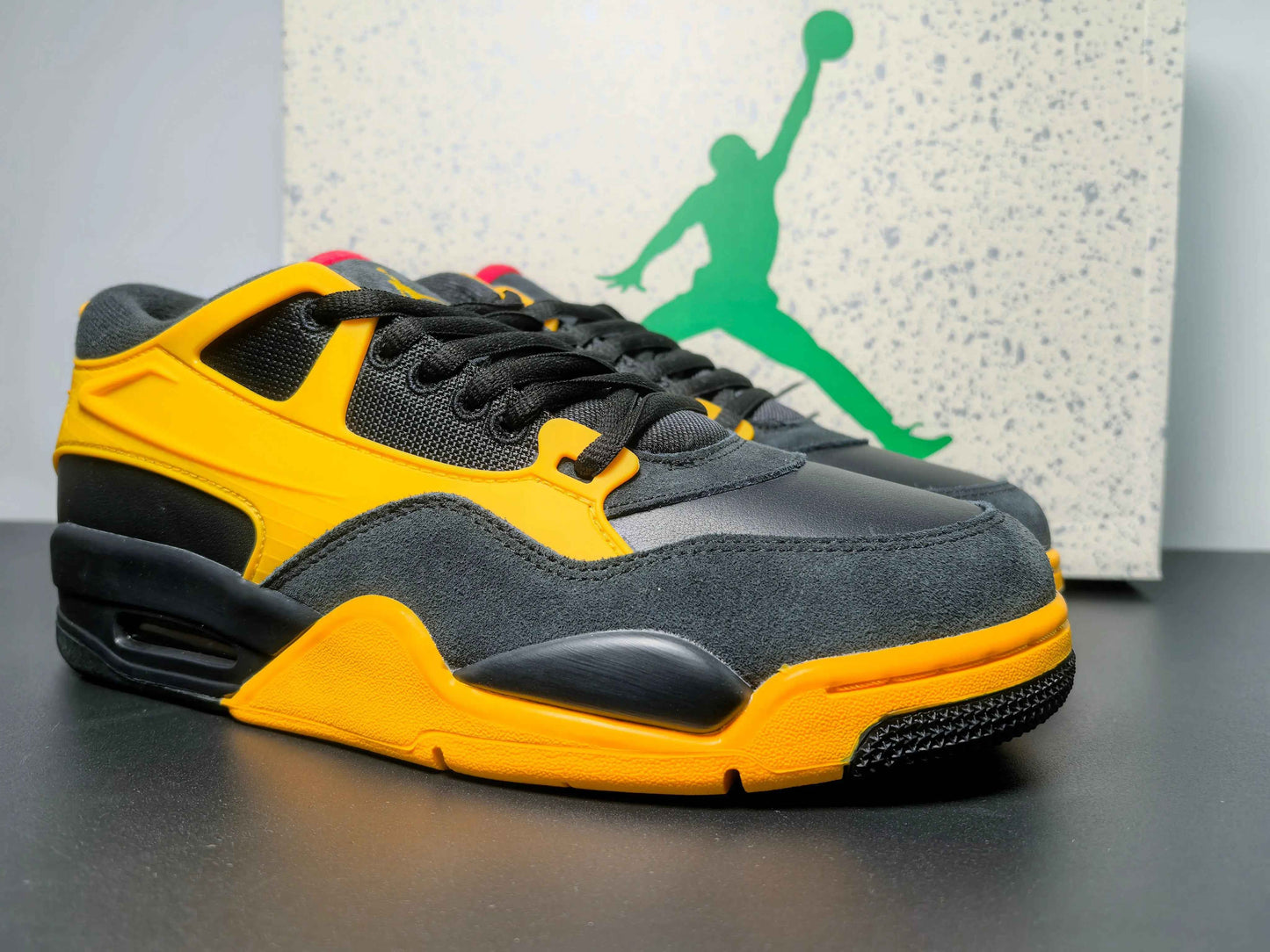 Custom Air Jordan 4 RM “Bruce Lee” FQ7939-007