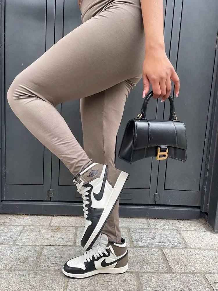 Custom Jordan 1 Retro High Dark Mocha High Q