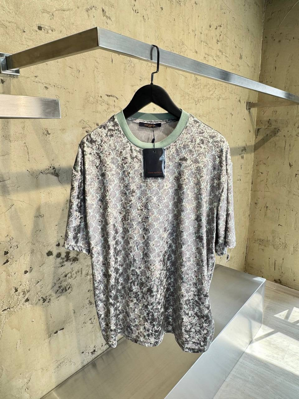 Louis Vuitton Velvet Oversize T-shirt 002