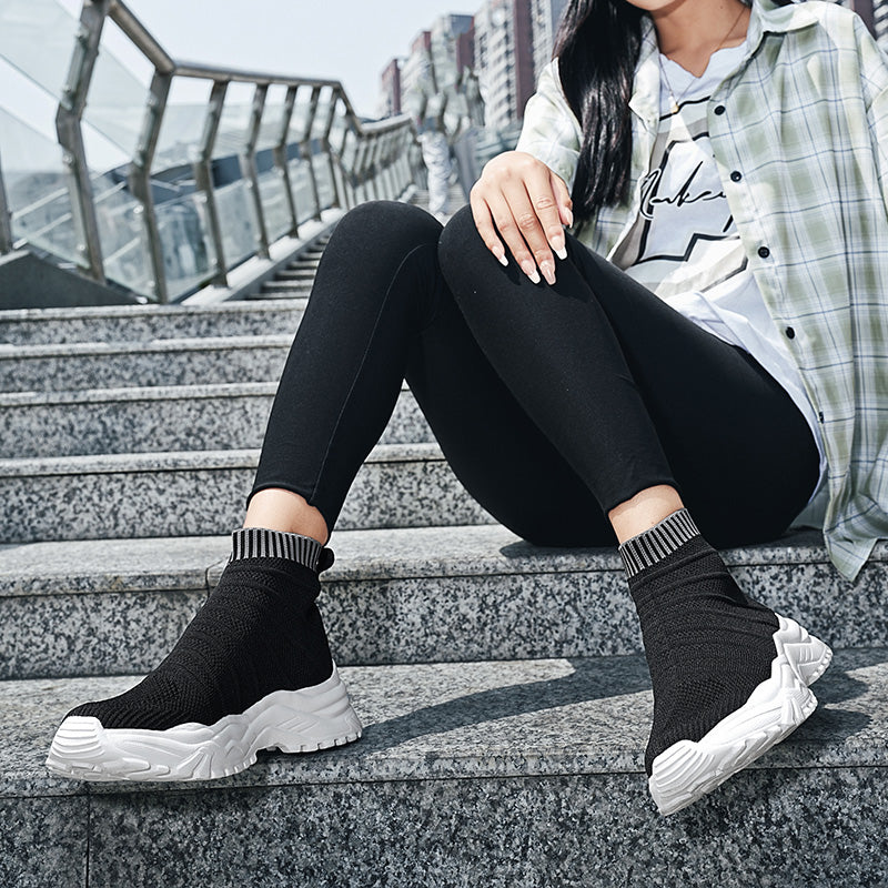 MEDORA Sock Sneakers