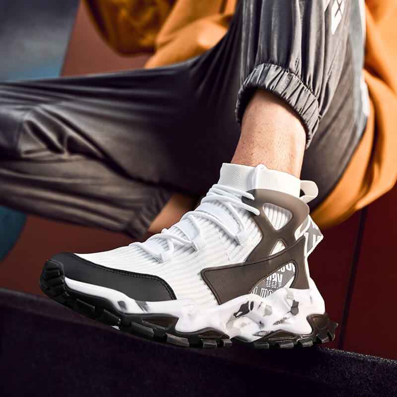 GADOT Fusion DNX Sneakers