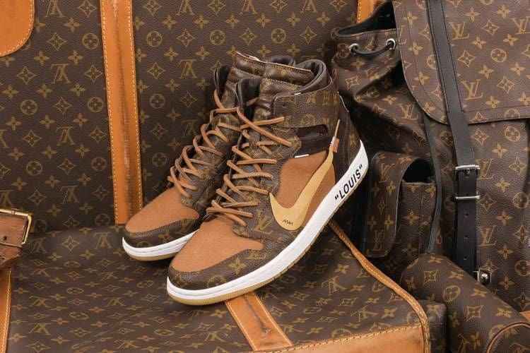 Custom Air Jordan 1 x LV Logo