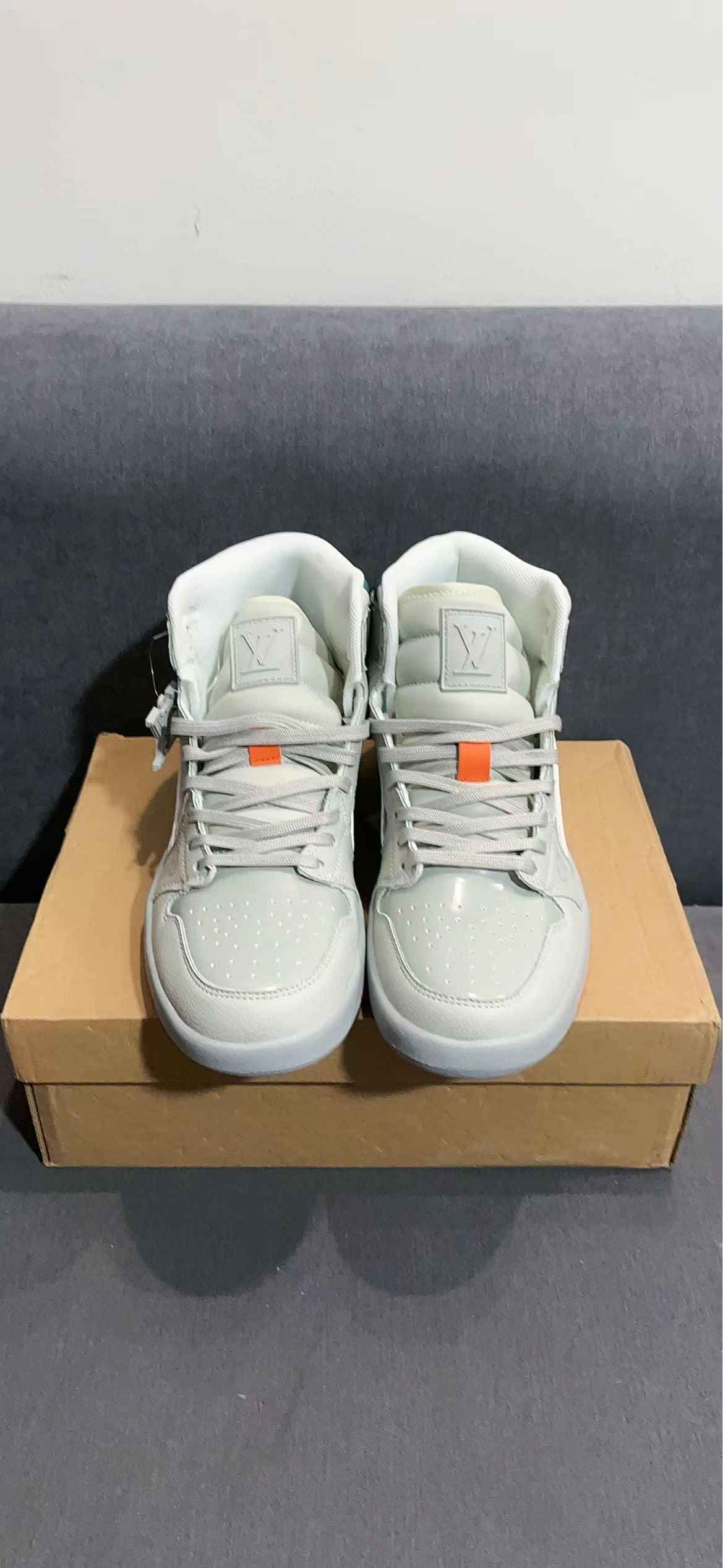 Custom Air Jordan 1 x LV Monogram
