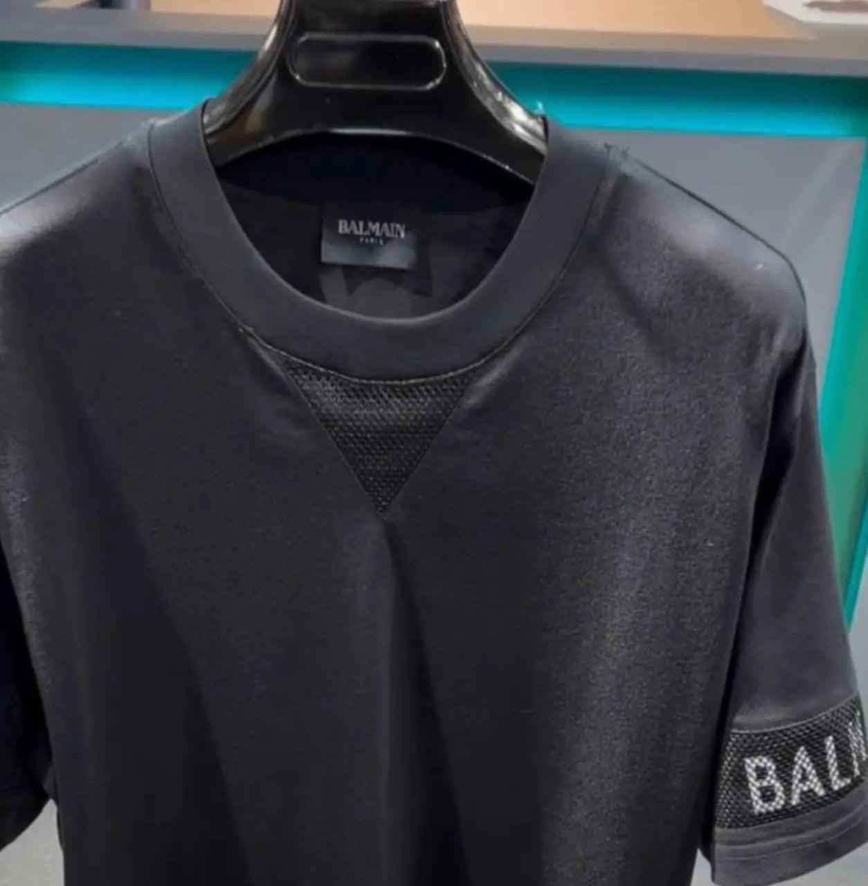 Sneakerhill - Balmain T-Shirt 003
