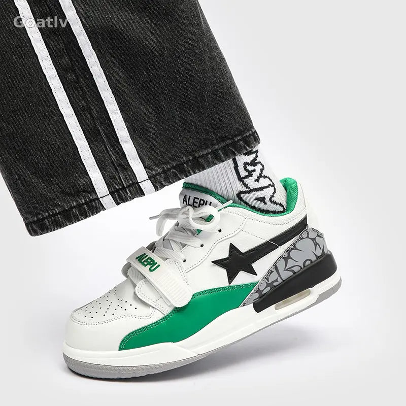 Summit Pulse T4 Sneakers