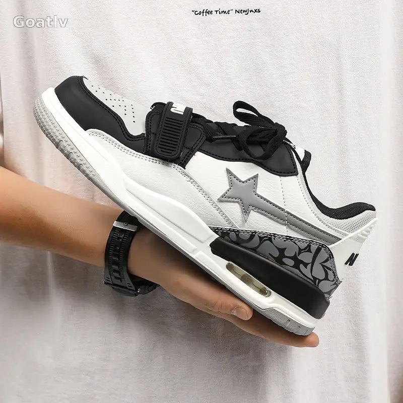 Summit Pulse T4 Sneakers