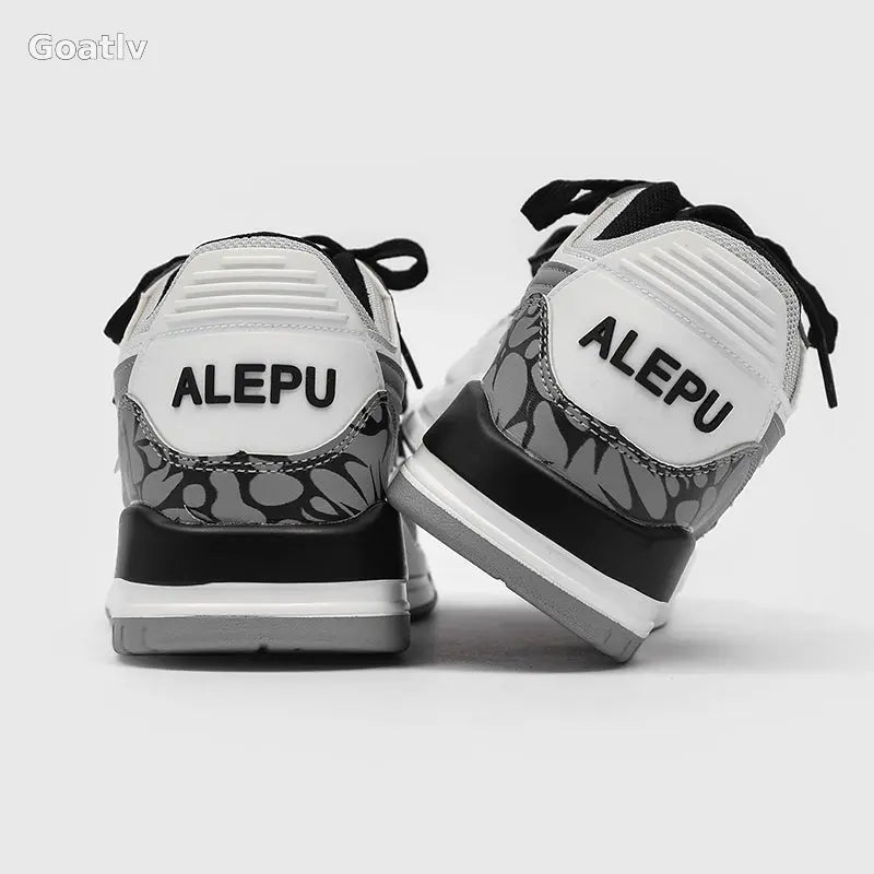 Summit Pulse T4 Sneakers