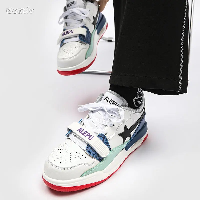 Summit Pulse T4 Sneakers