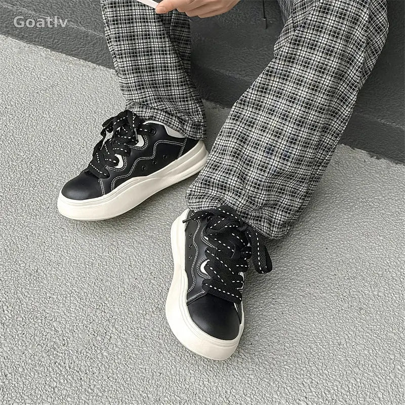 ZEAL 'Next Gen Love' T4 Sneakers - 1984