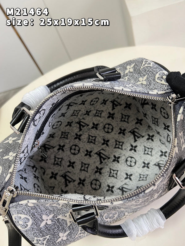 BFWD - LOV Bags - 1667 Bags Fashion Waves