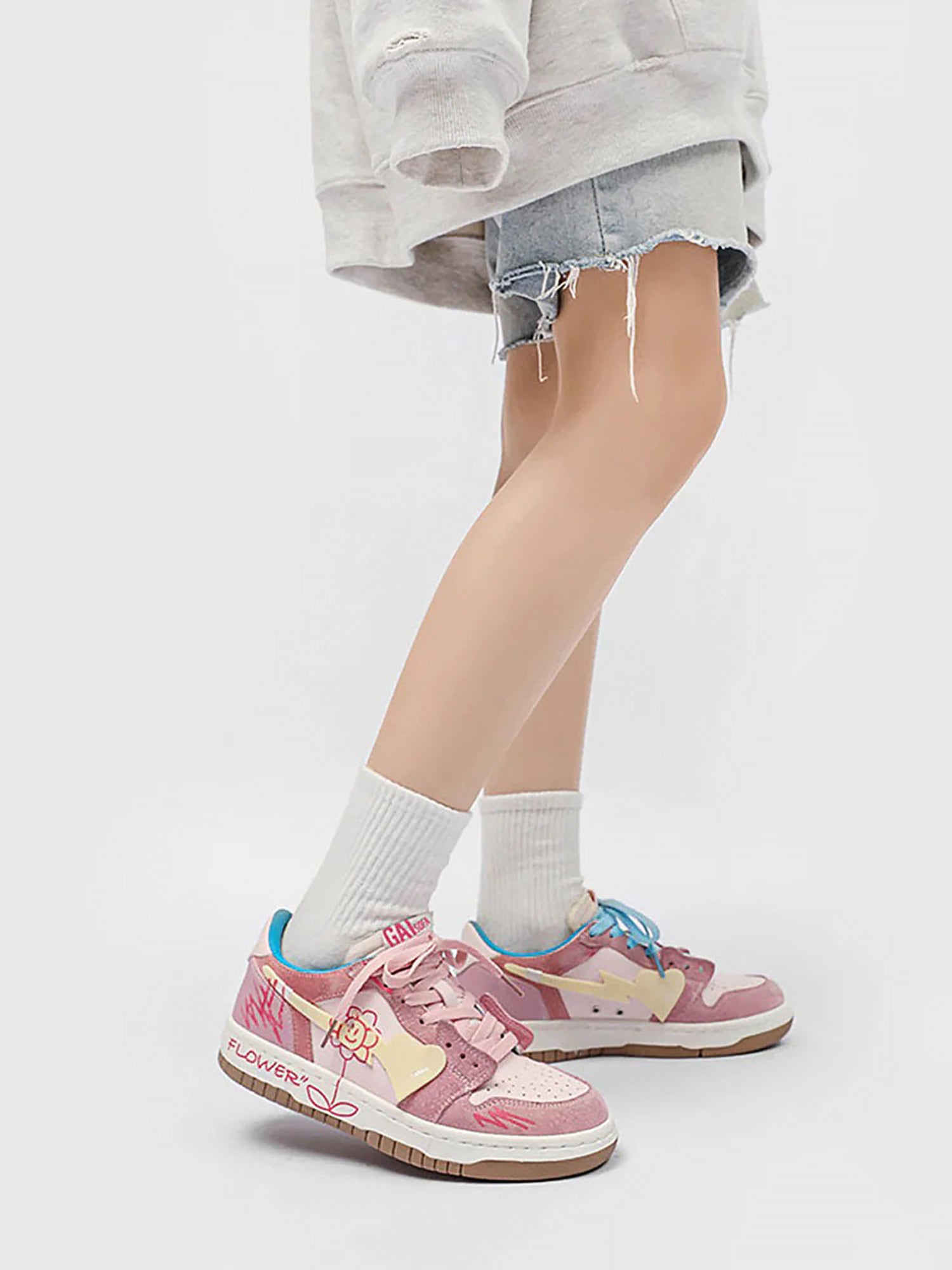 1984 Sunflower Couple Sports Skate Shoe - 1593 SP221021CSJP