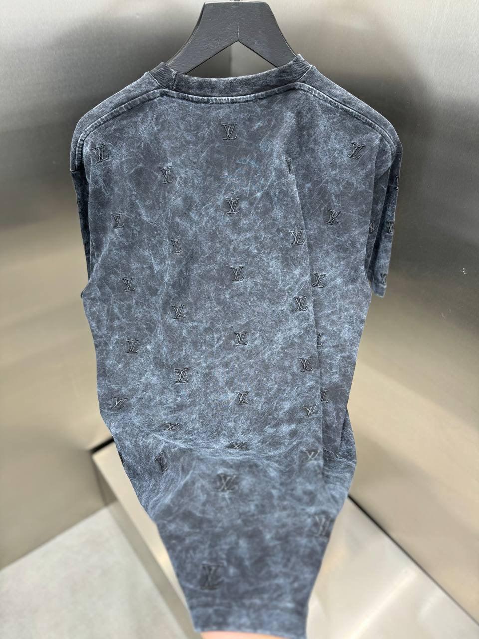 Tntwear® - Louis Vuitton T-Shirt 004