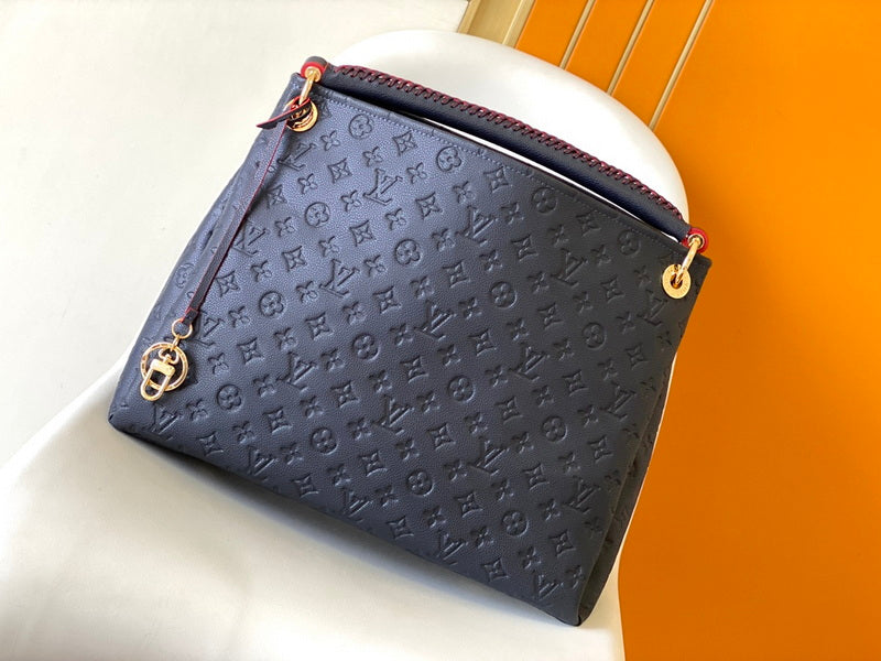 Luxury Bag LV Monogram M43237 sneakeronline