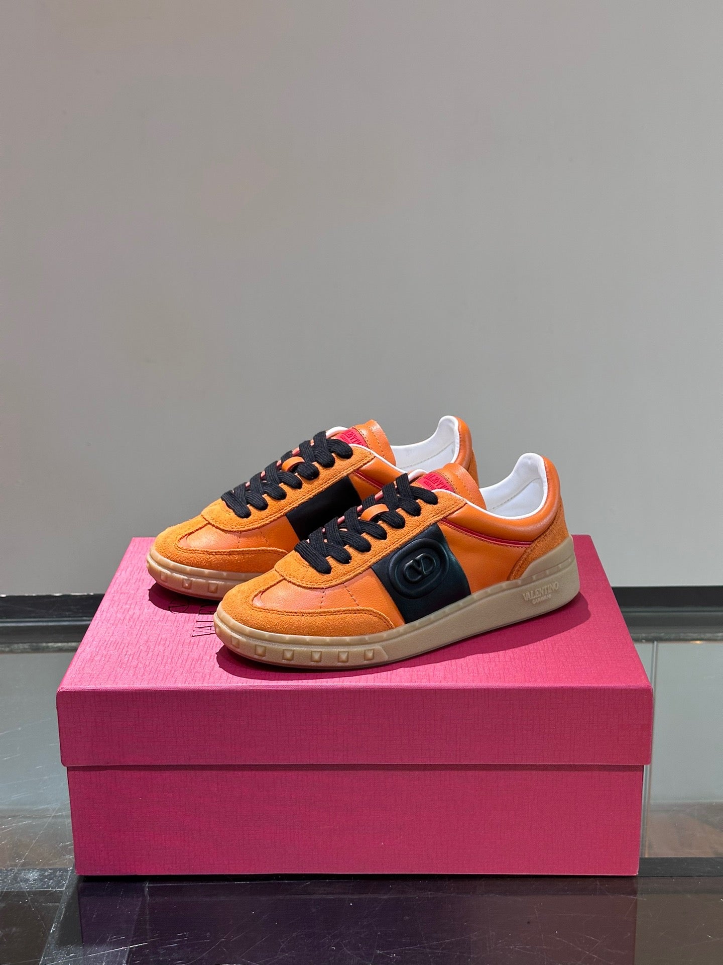 VAL Orange Shoes -175 Designer Sneakers