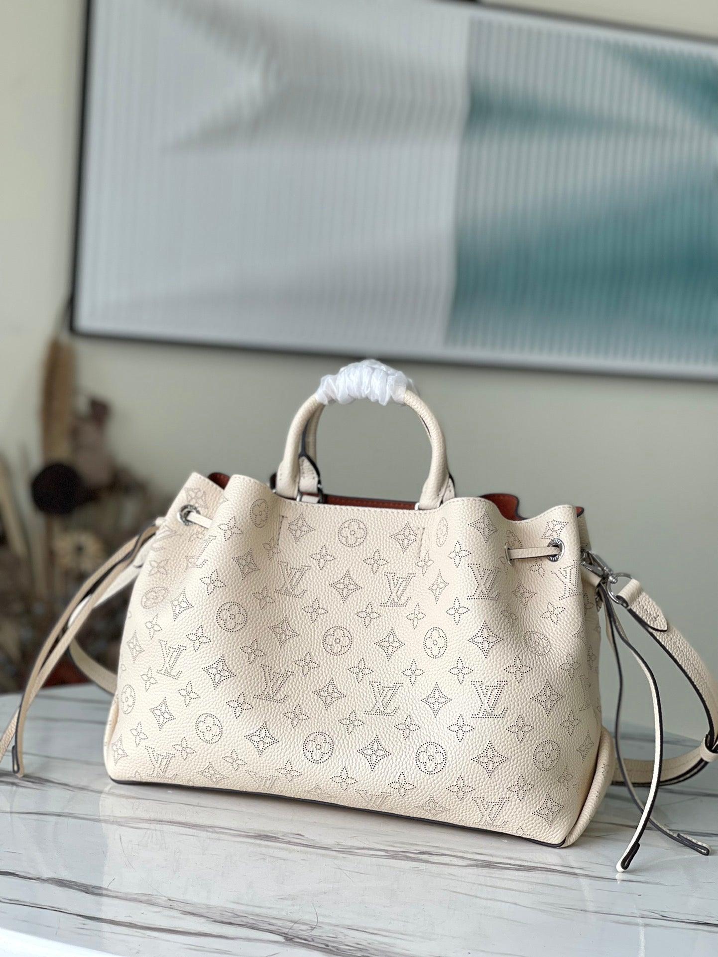 LV Bella Tote M59655 luxurysteps