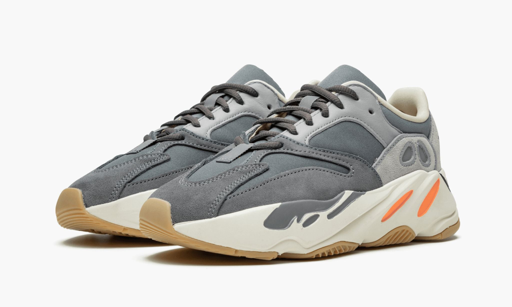 Yeezy Boost 700 "Magnet"