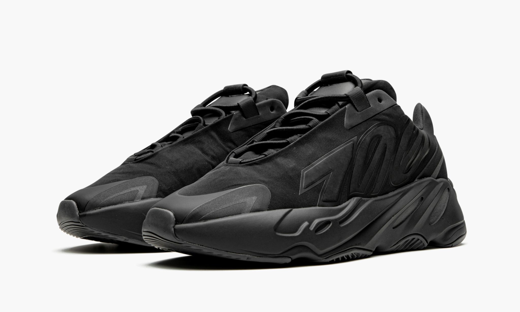 Yeezy Boost 700 MNVN "Triple Black"