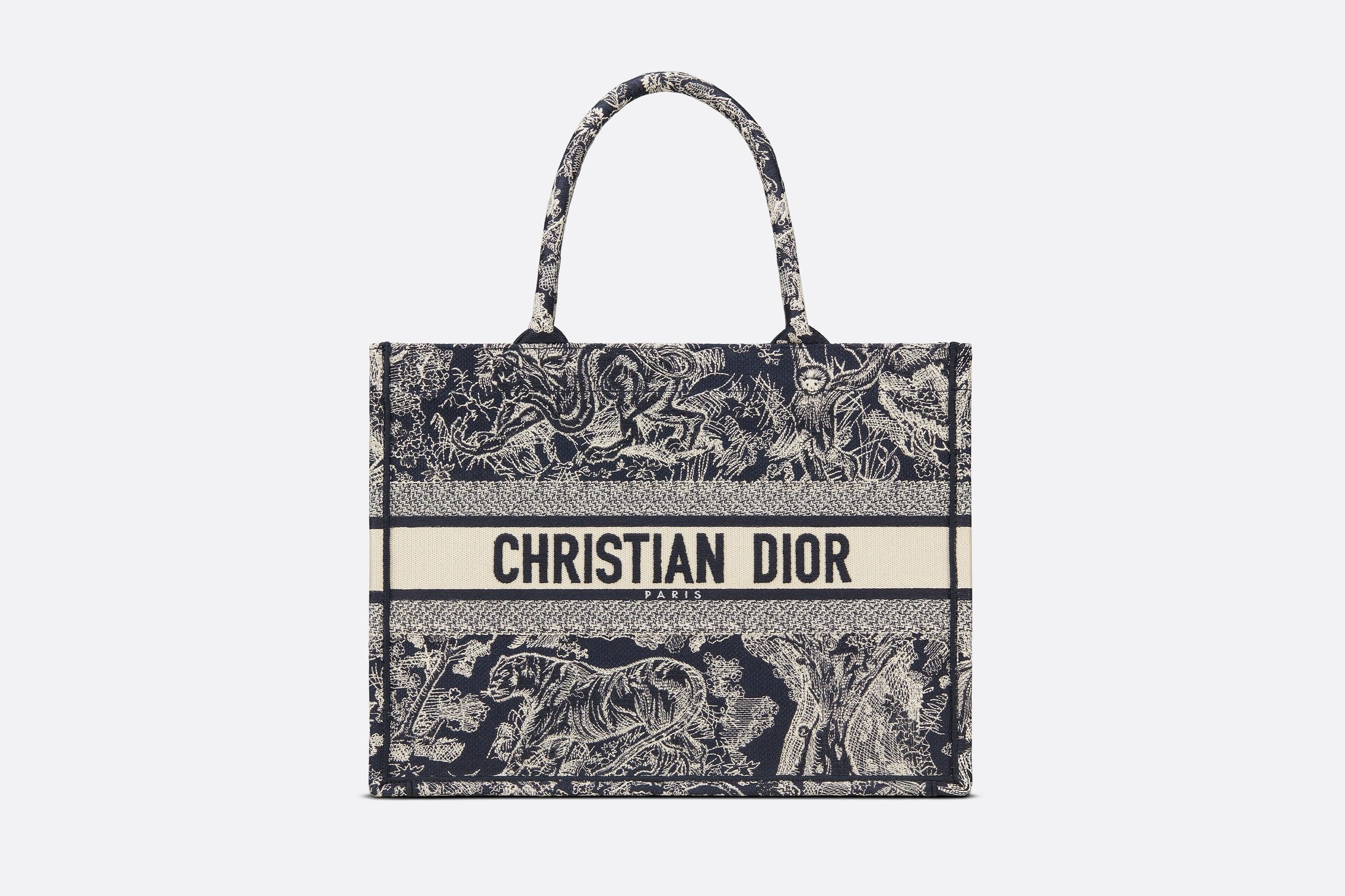 MEDIUM CHR. DI. BOOK TOTE luxurysteps