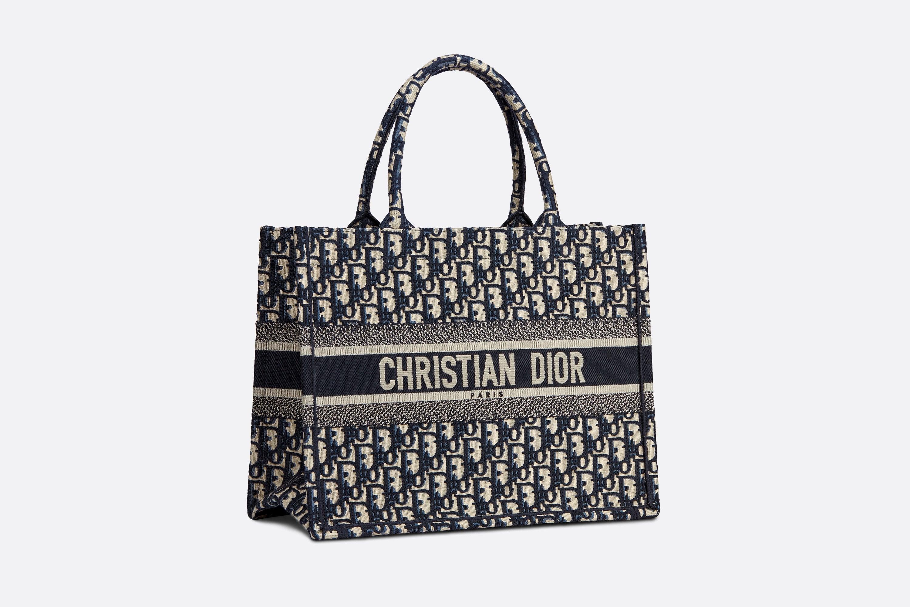 MEDIUM CHR. DI. BOOK TOTE luxurysteps