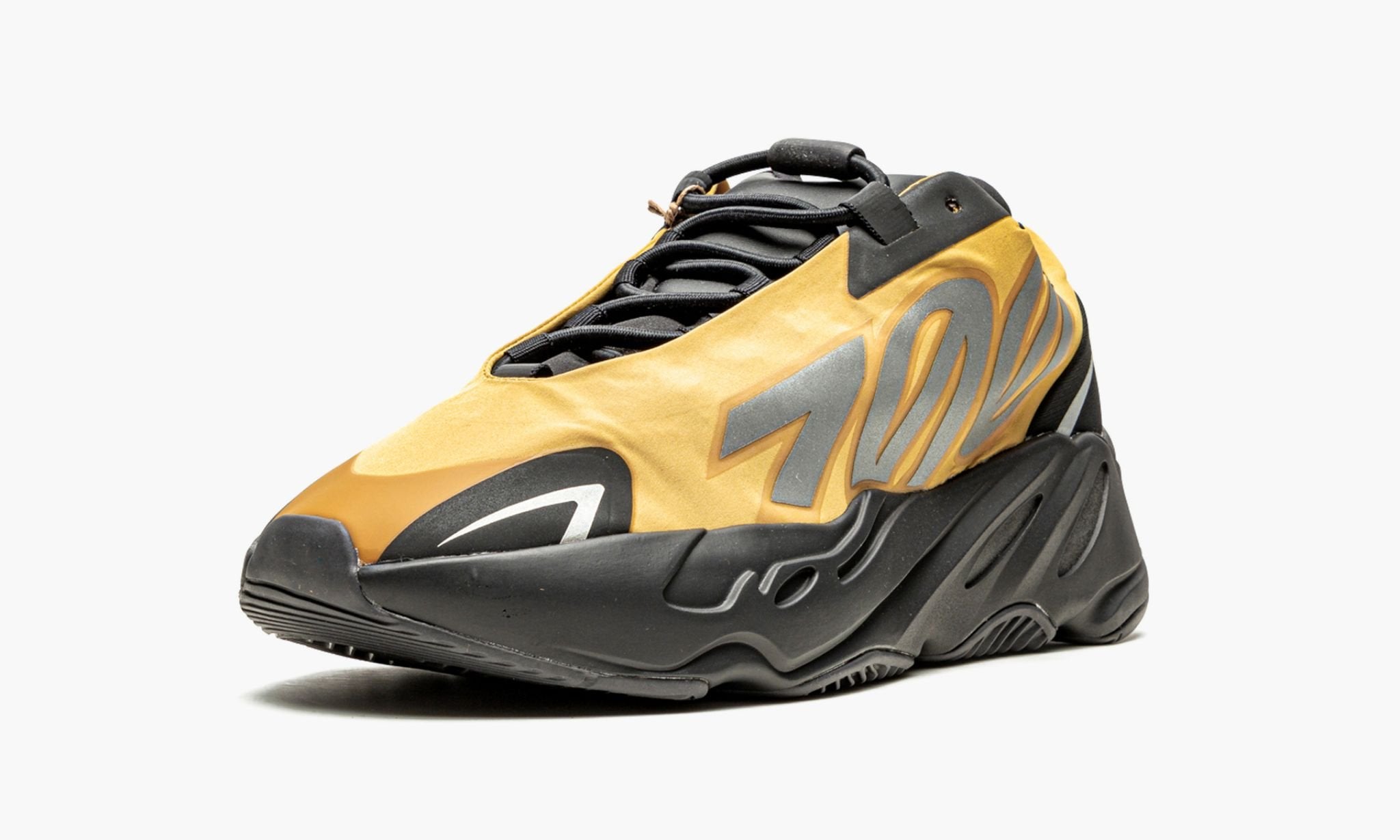 Yeezy 700 MNVN "Honey Flux"