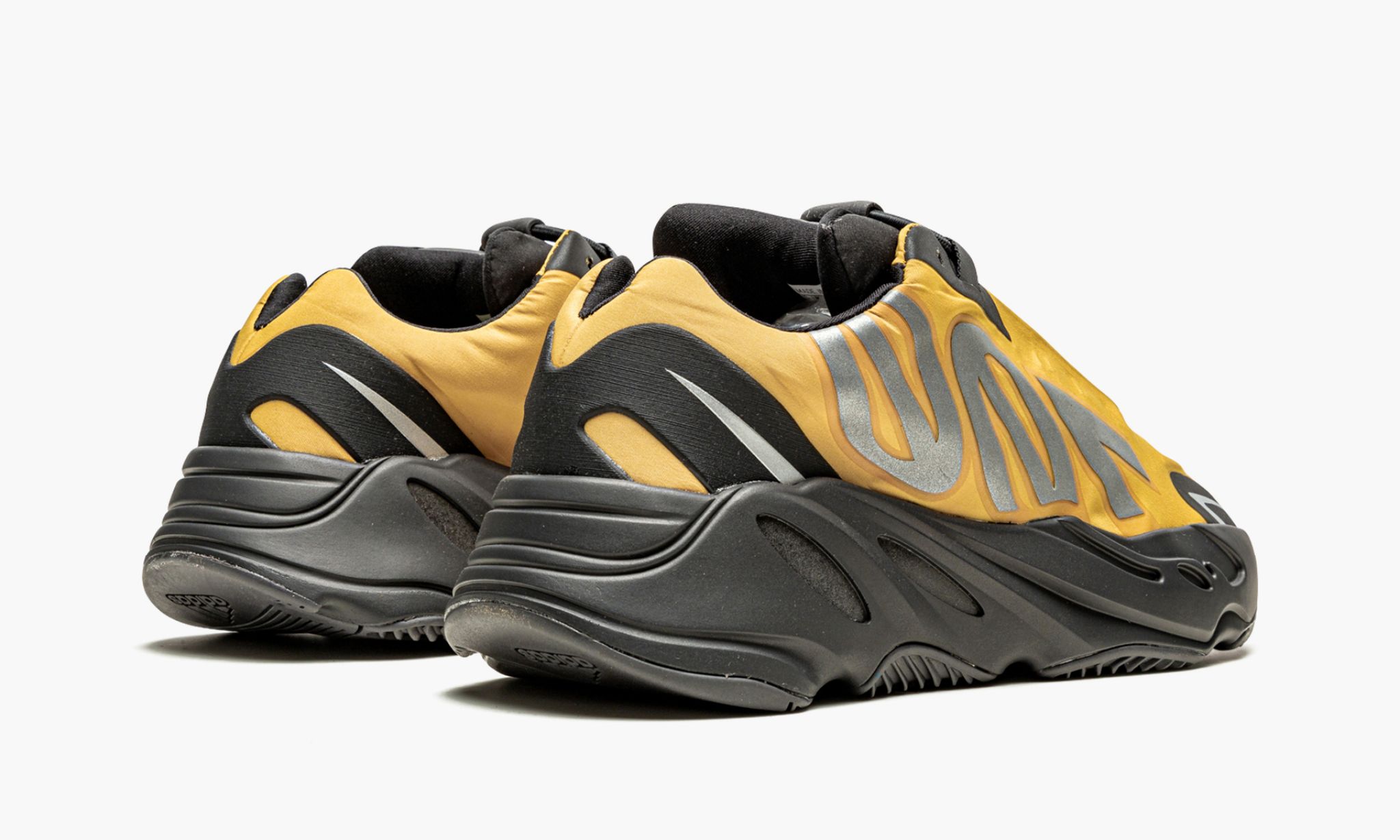 Yeezy 700 MNVN "Honey Flux"