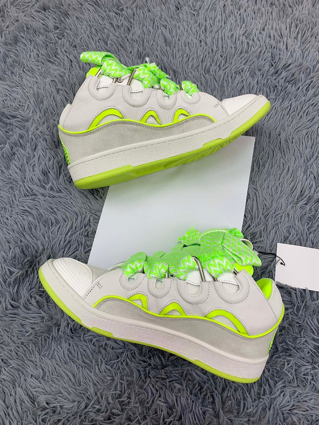 Premium  Women Leather Curb Sneaker white fluorescent yellow Luxury Snickers