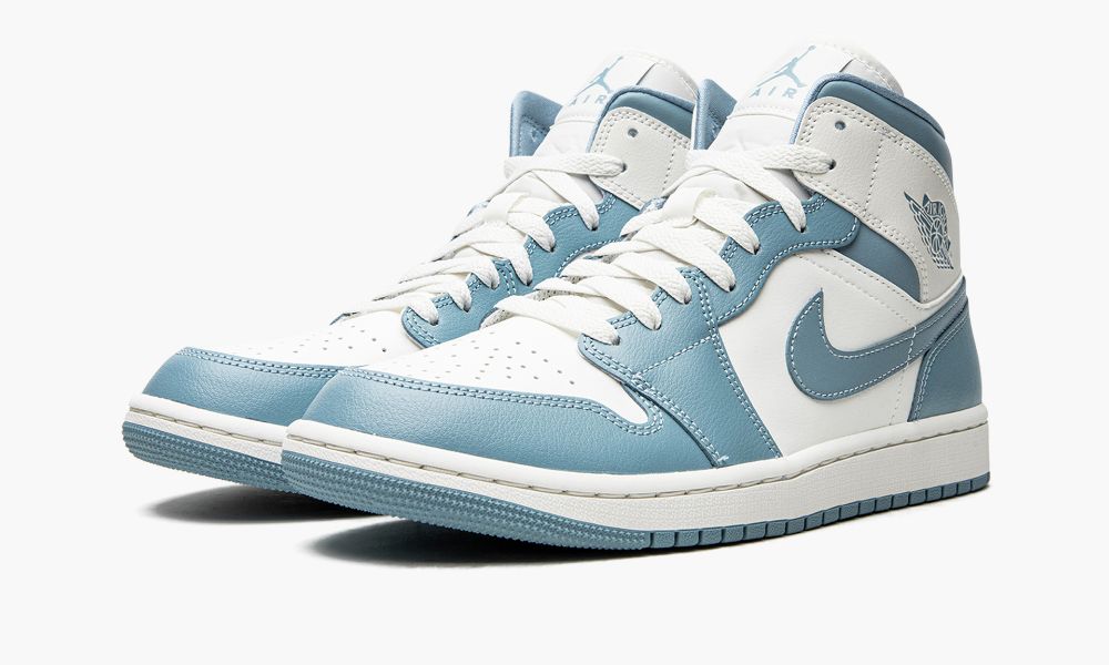 Wmns Air Jordan 1 MID "UNC"