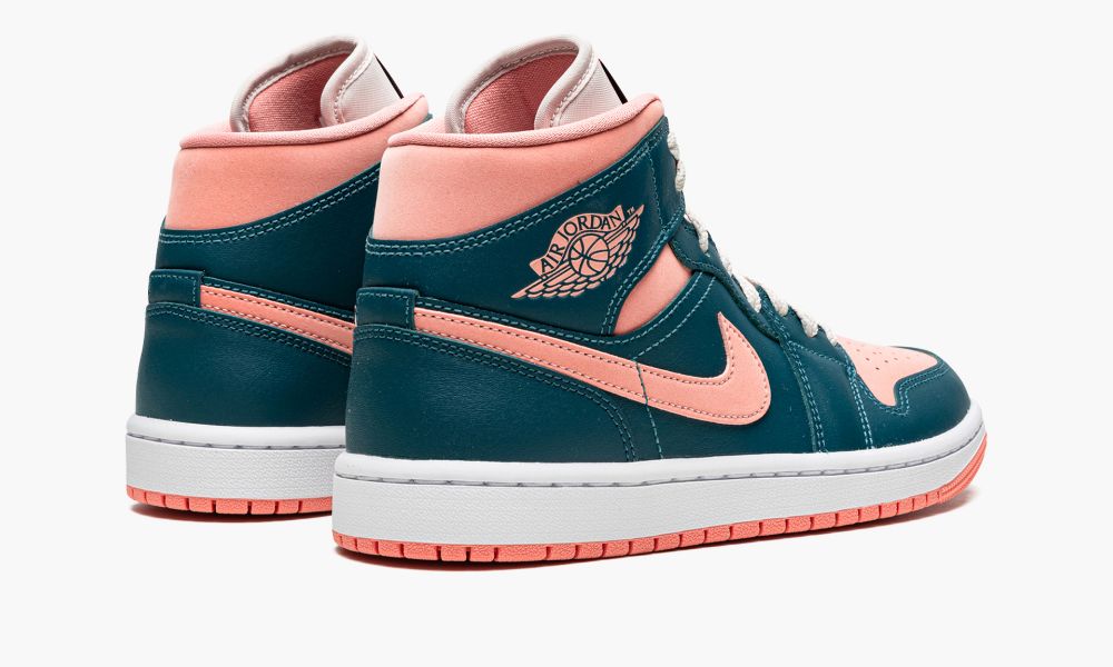 Wmns Air Jordan 1 Mid