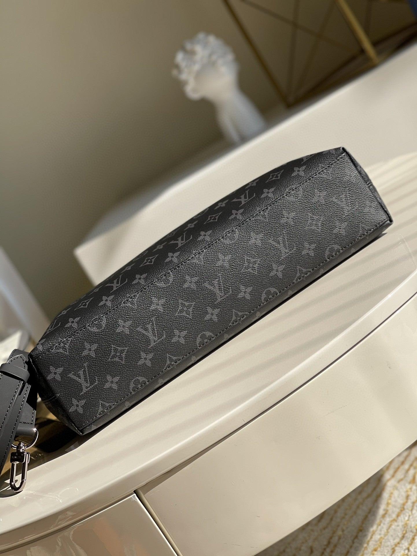 LV Fragment Design Monogram M40566 LUXURYSTEPSCO