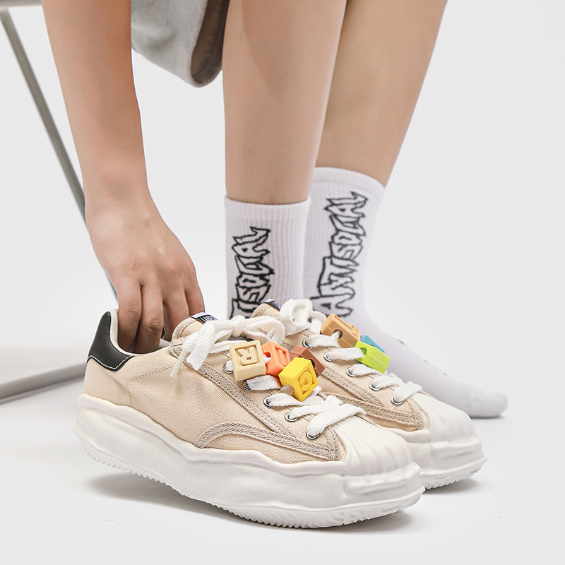 EOWYN Chunky Sneakers