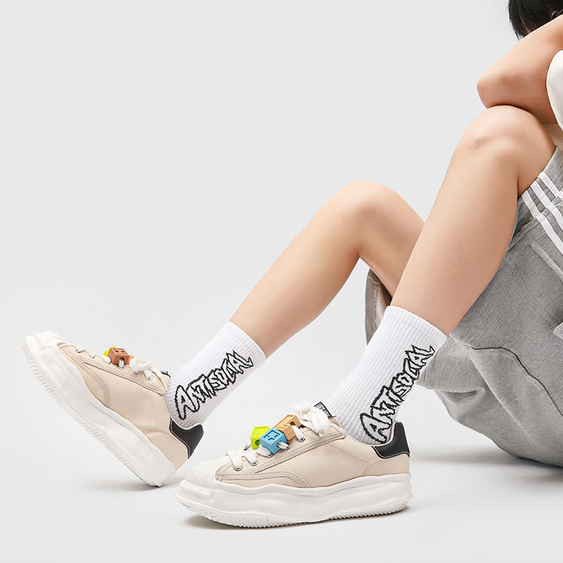 EOWYN Chunky Sneakers