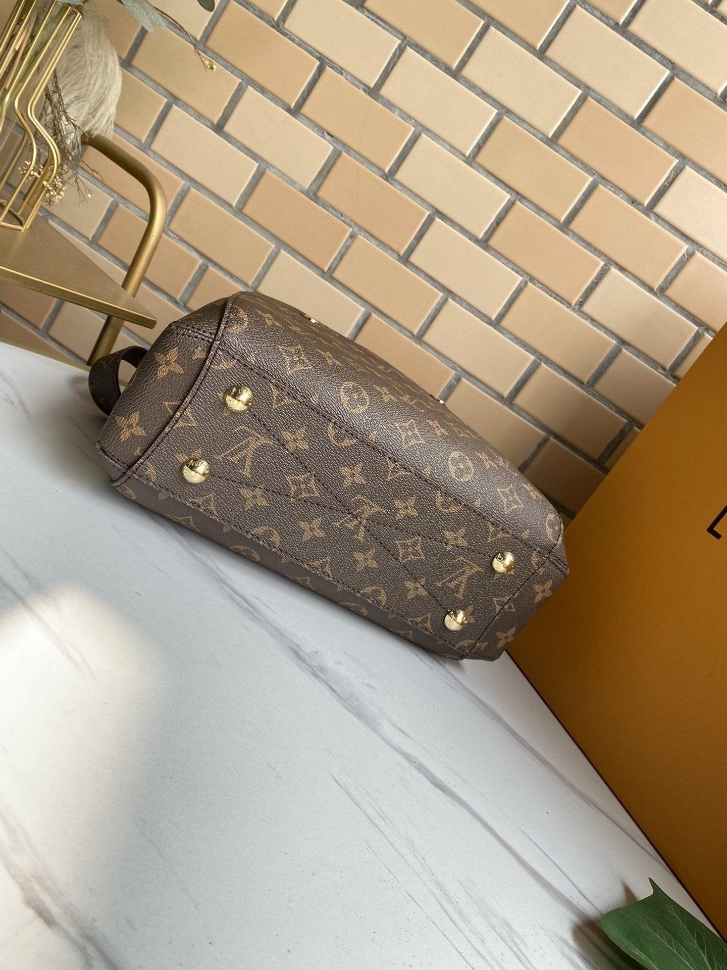 Sneakerhill - Luxury Edition Bags LUV 102