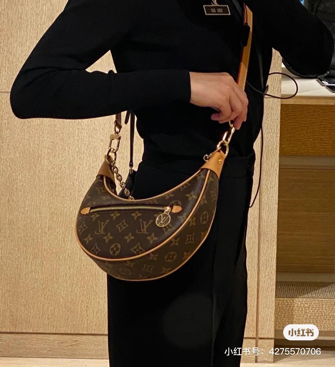 LV MONOGRAM 09373 LUXURYSTEPSCO