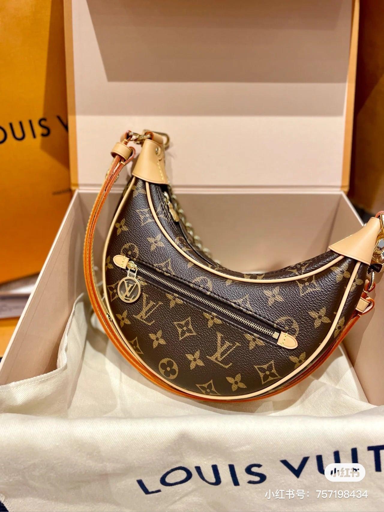 LV MONOGRAM 09373 LUXURYSTEPSCO