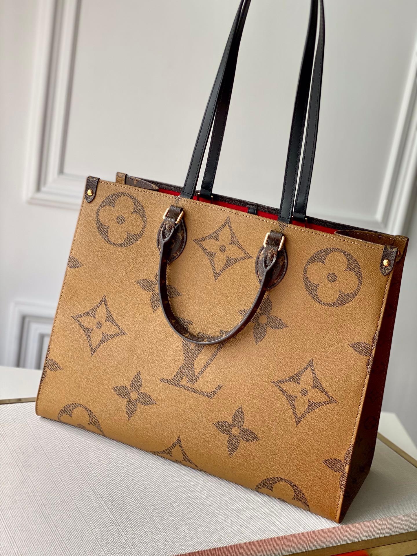 LV Onthego Monogram Giant M45320 luxurysteps