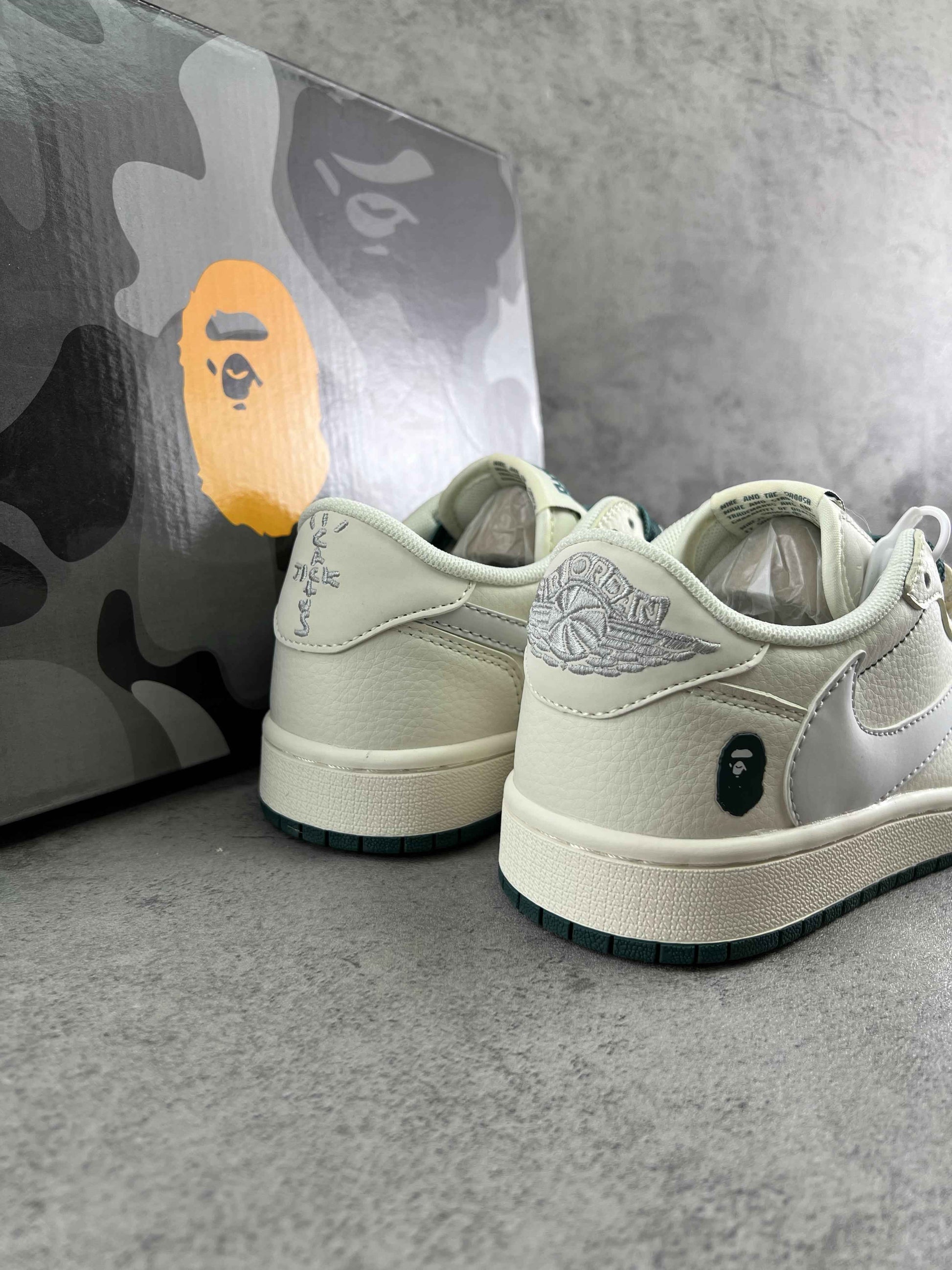 Custom Travis Scott x Air Jordan 1 x Bape XY2688 100