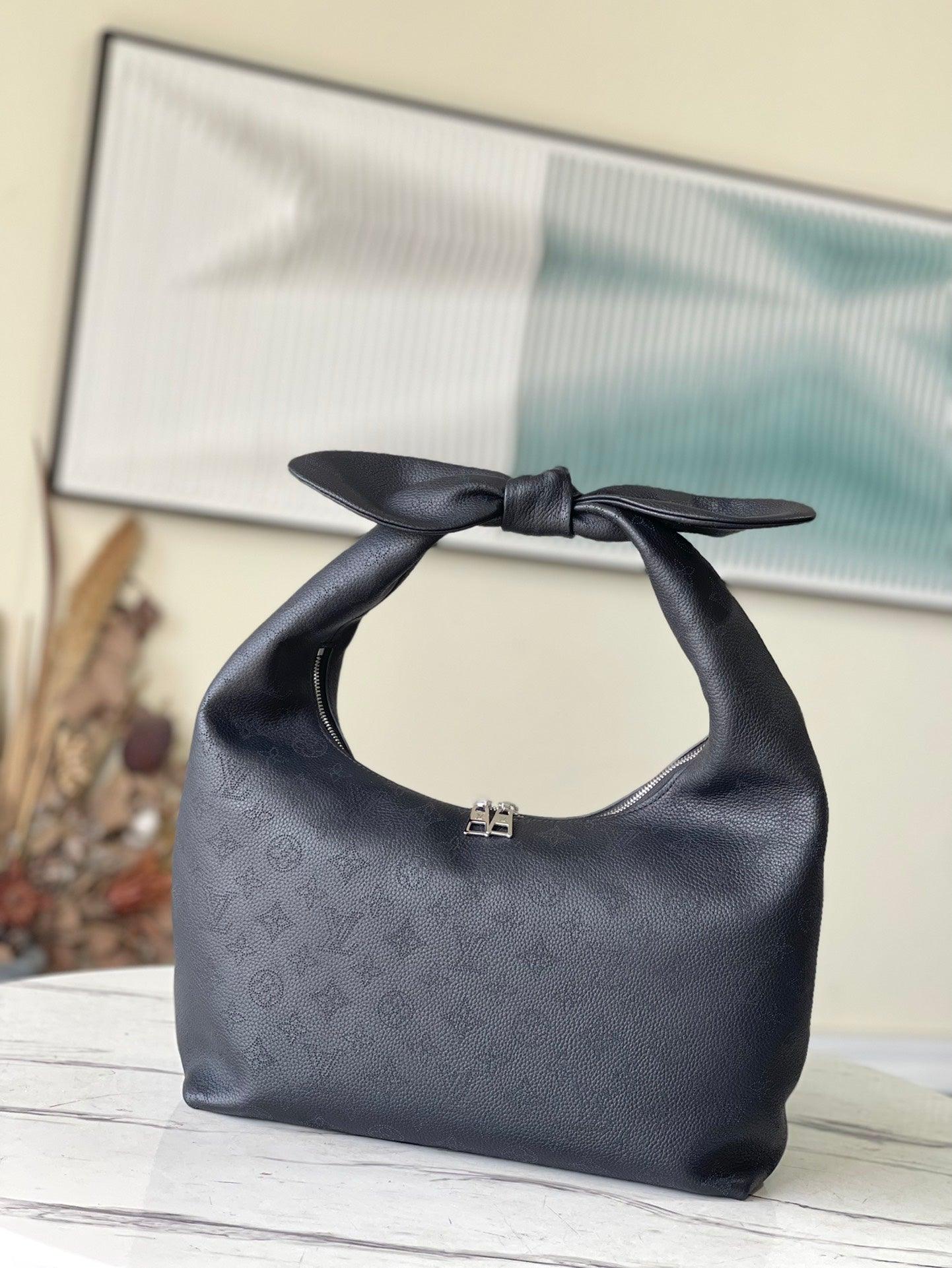 LV Monogram M20788 luxurysteps