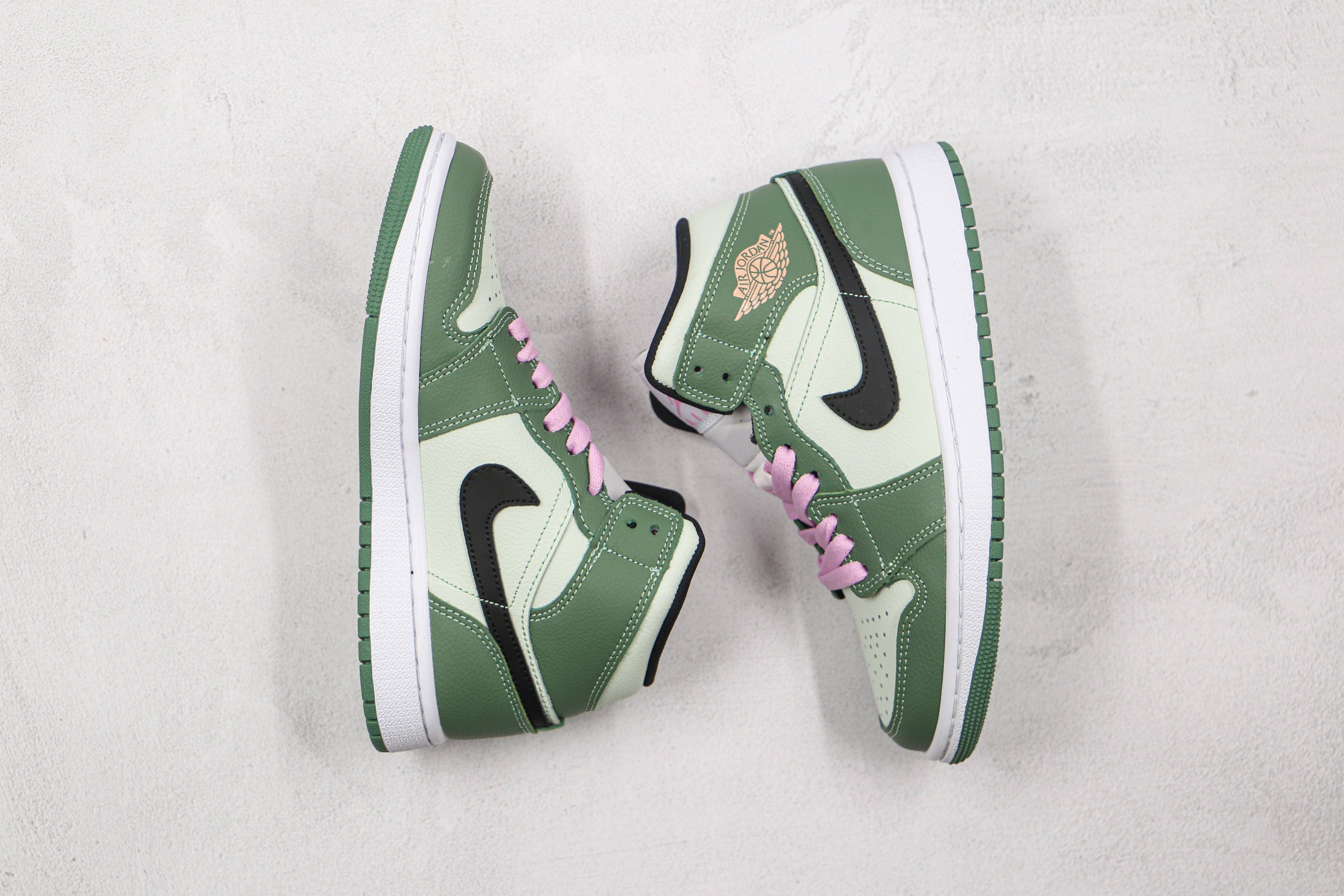 Custom Air Jordan 1 Dutch Green High Q - sneakerhypesusa