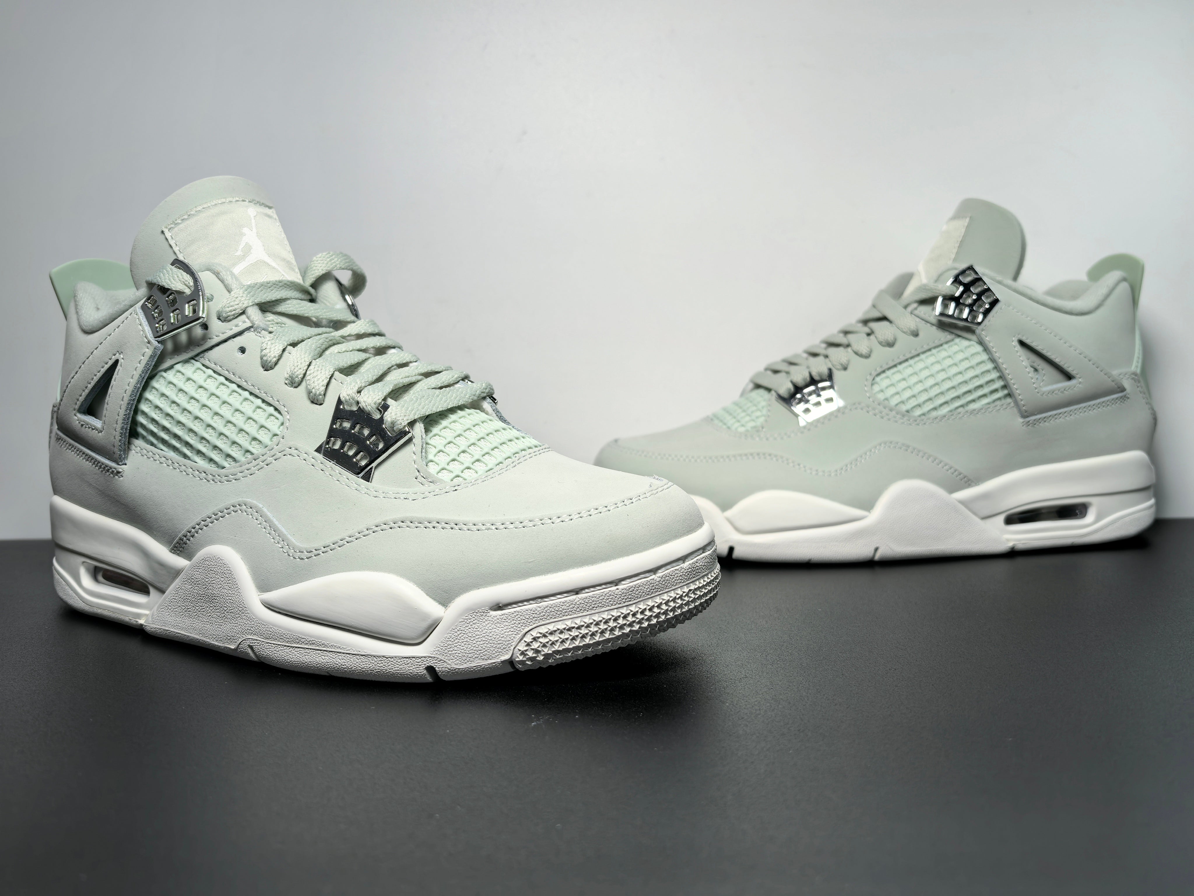 Wmns Air Jordan 4 Retro 'Seafoam Sail